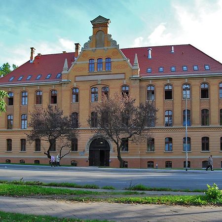 Younior-Hotel Stralsund Luaran gambar
