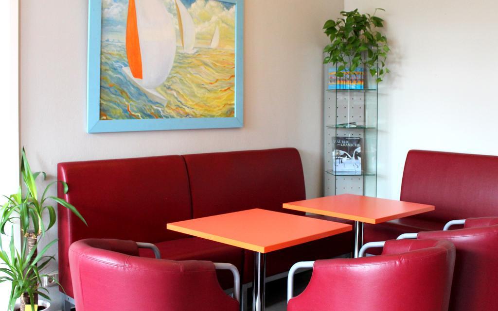 Younior-Hotel Stralsund Luaran gambar