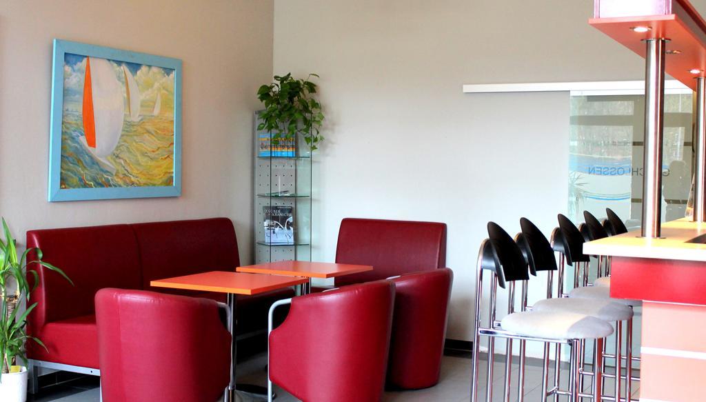 Younior-Hotel Stralsund Luaran gambar